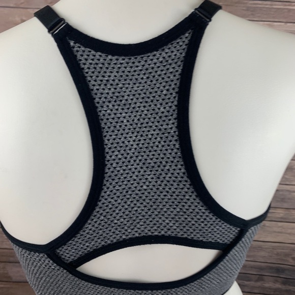 Puma Grey & Black Sports Bra Removable Breast Pads - Picture 5 of 8